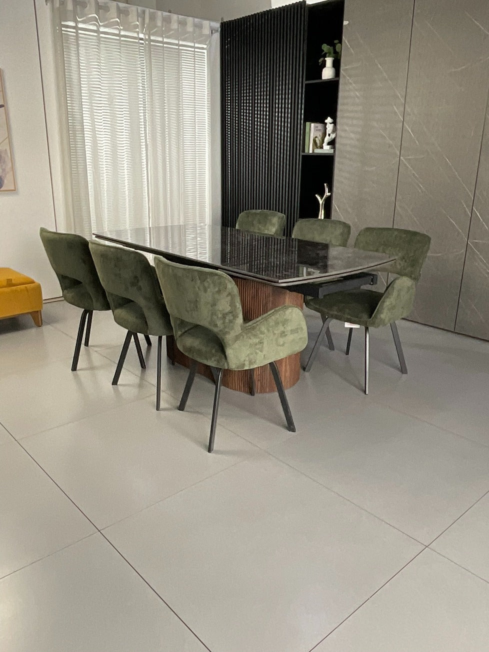 Urban Imani Dining Table Set Black with Brutas Chairs